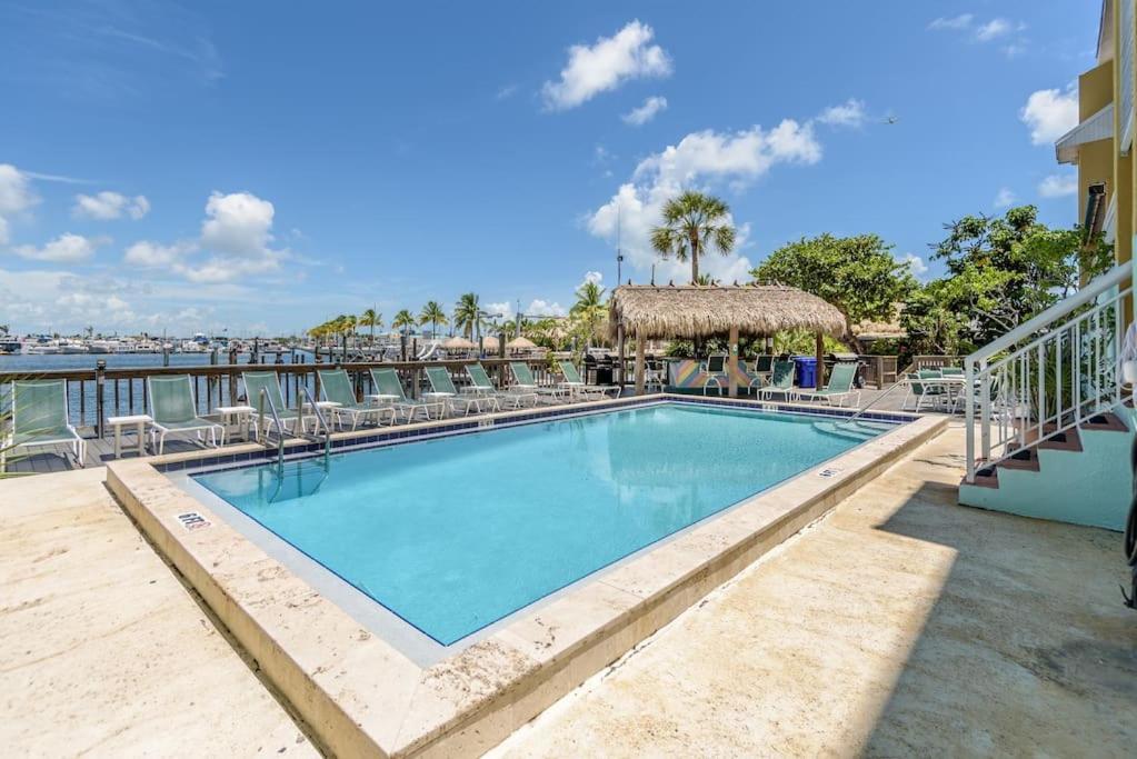 キーウェスト St Kitts - Downtown Waterfront Penthouse Pool Dock Parkingヴィラ エクステリア 写真
